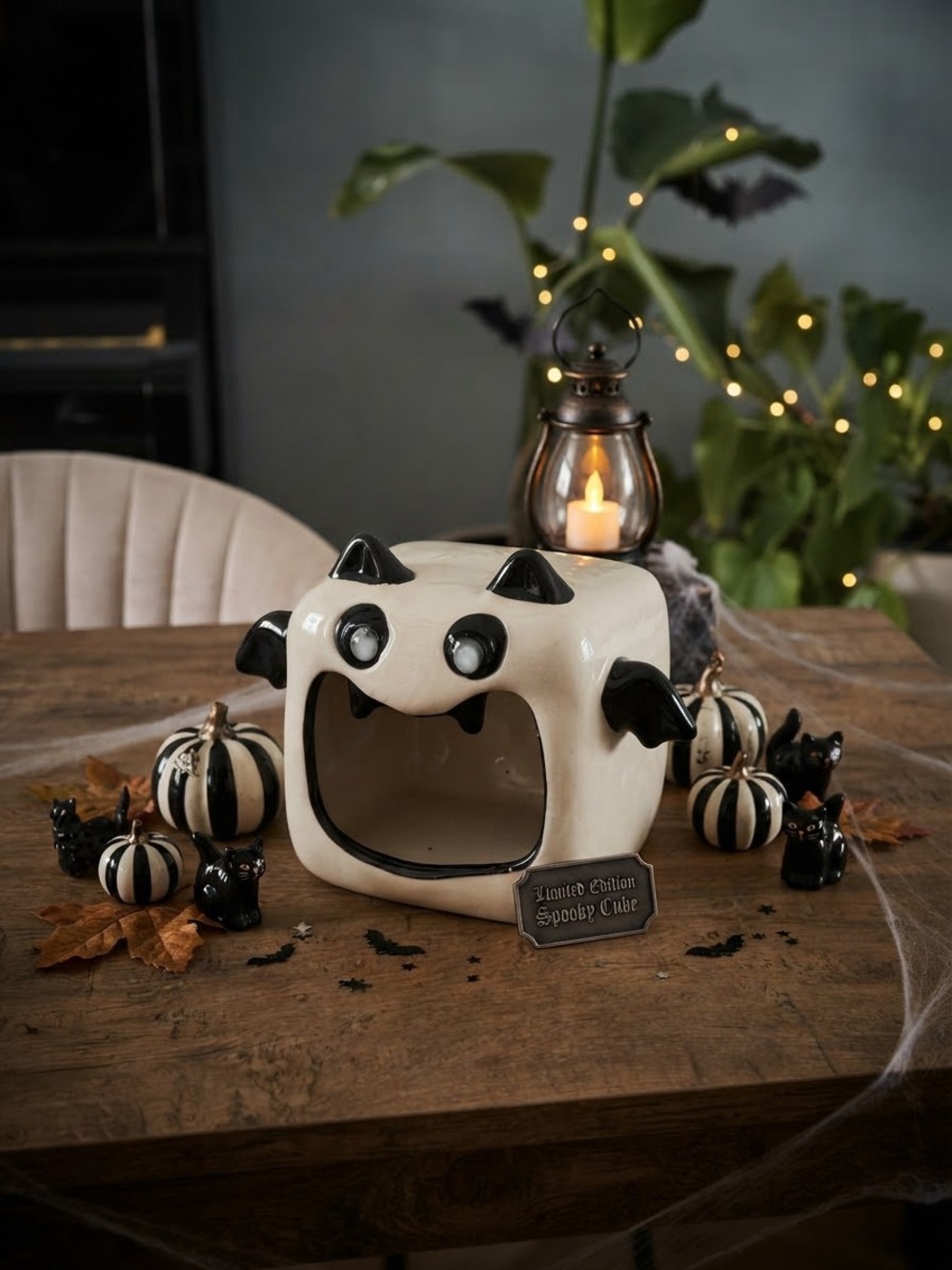 🎃🍁Halloween Gift 🎃🍁Spooky Cube Ceramic Halloween Decor